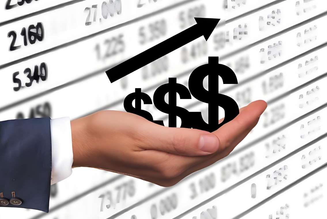 Tech Drives Cost Cuts, Efficiency in Consumer Finance